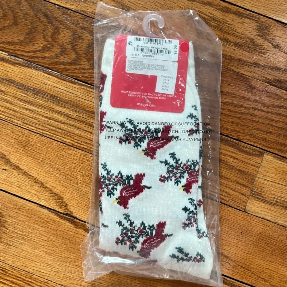 Charter club trouser socks white red Cardinals NWT women’s Size 5-10 Giftable